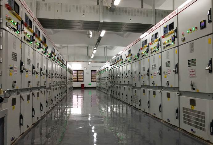 ���ݰ�˳������220kV���վ